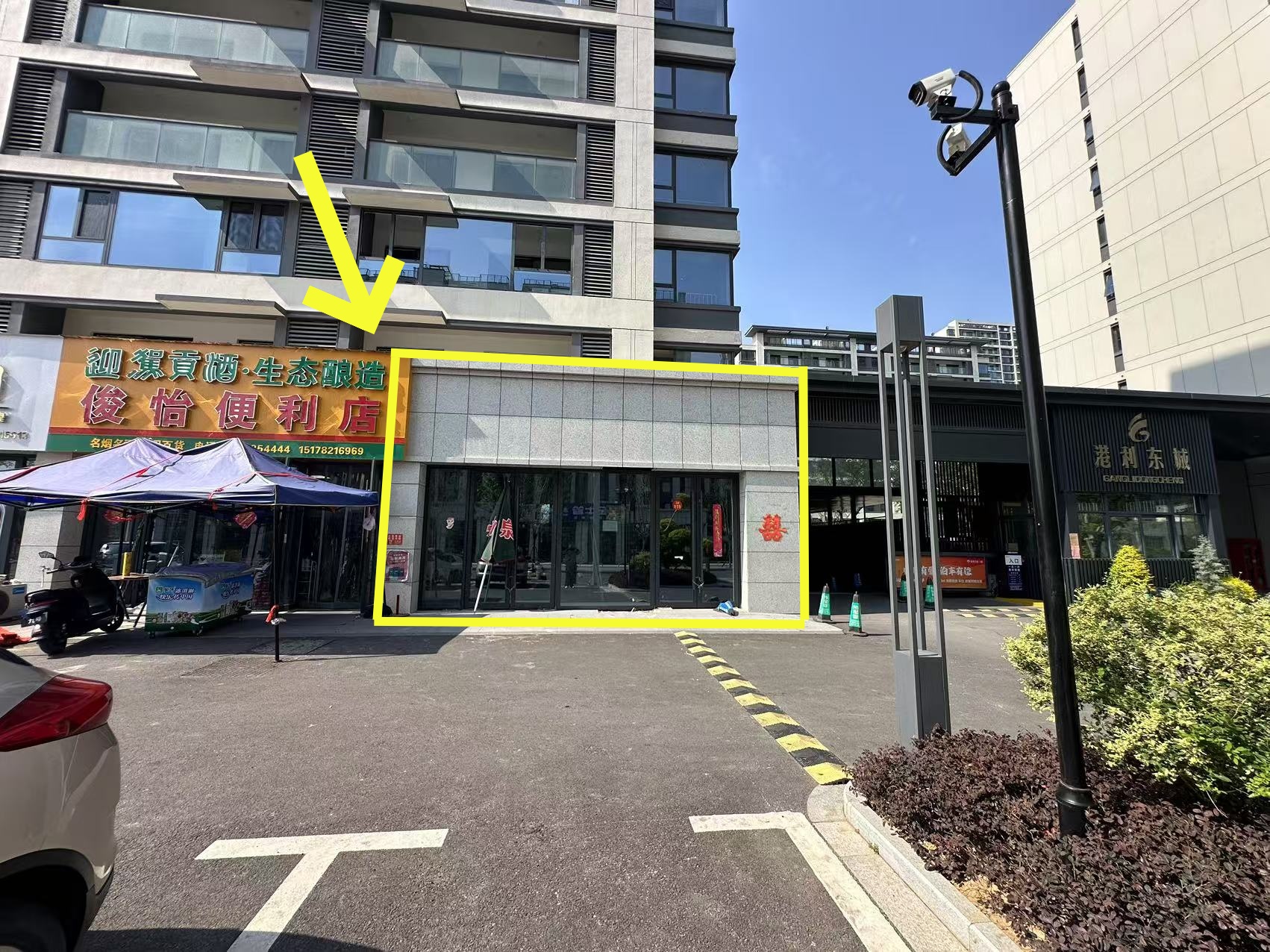 港丽东城二期北区南门口100平出租