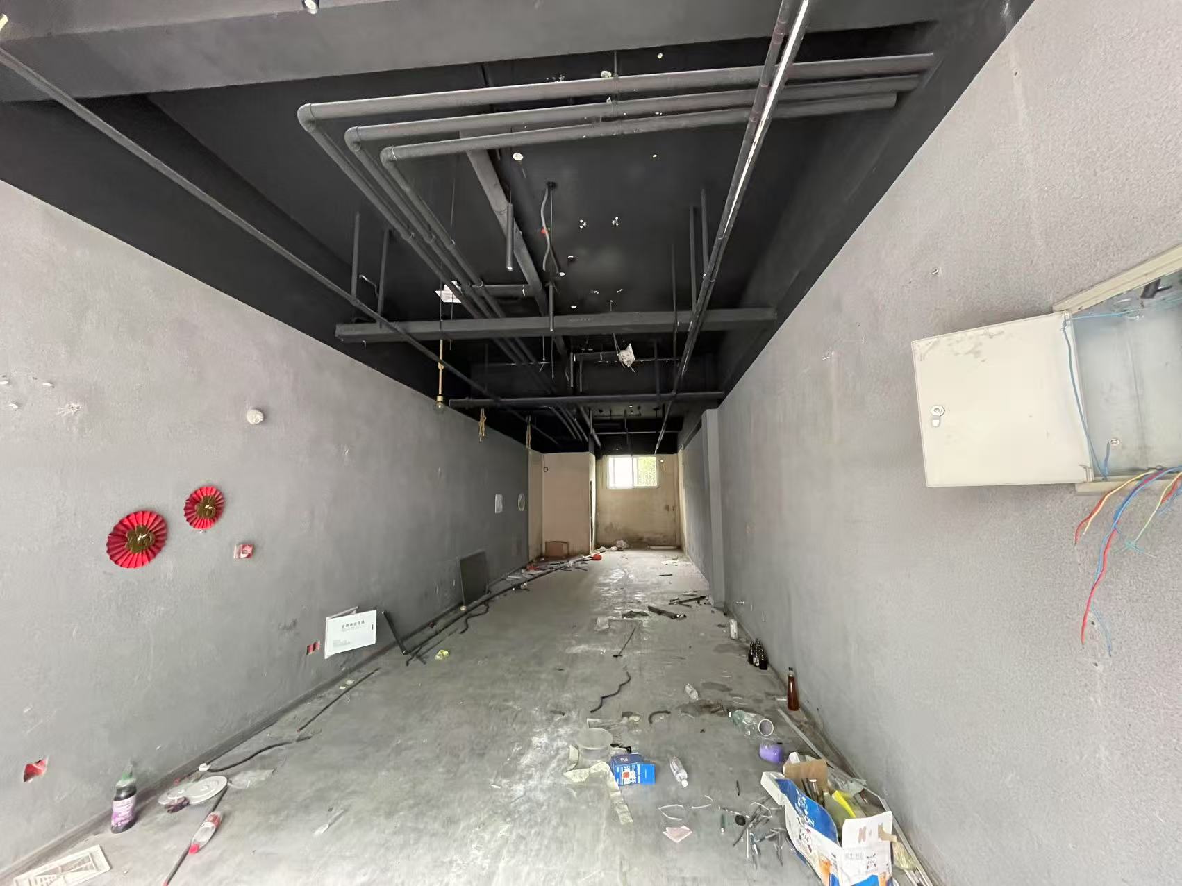 磬云大市场73平出租