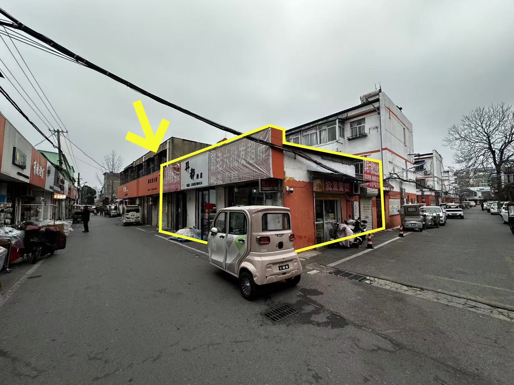 薛芦巷中段75平拐角铺