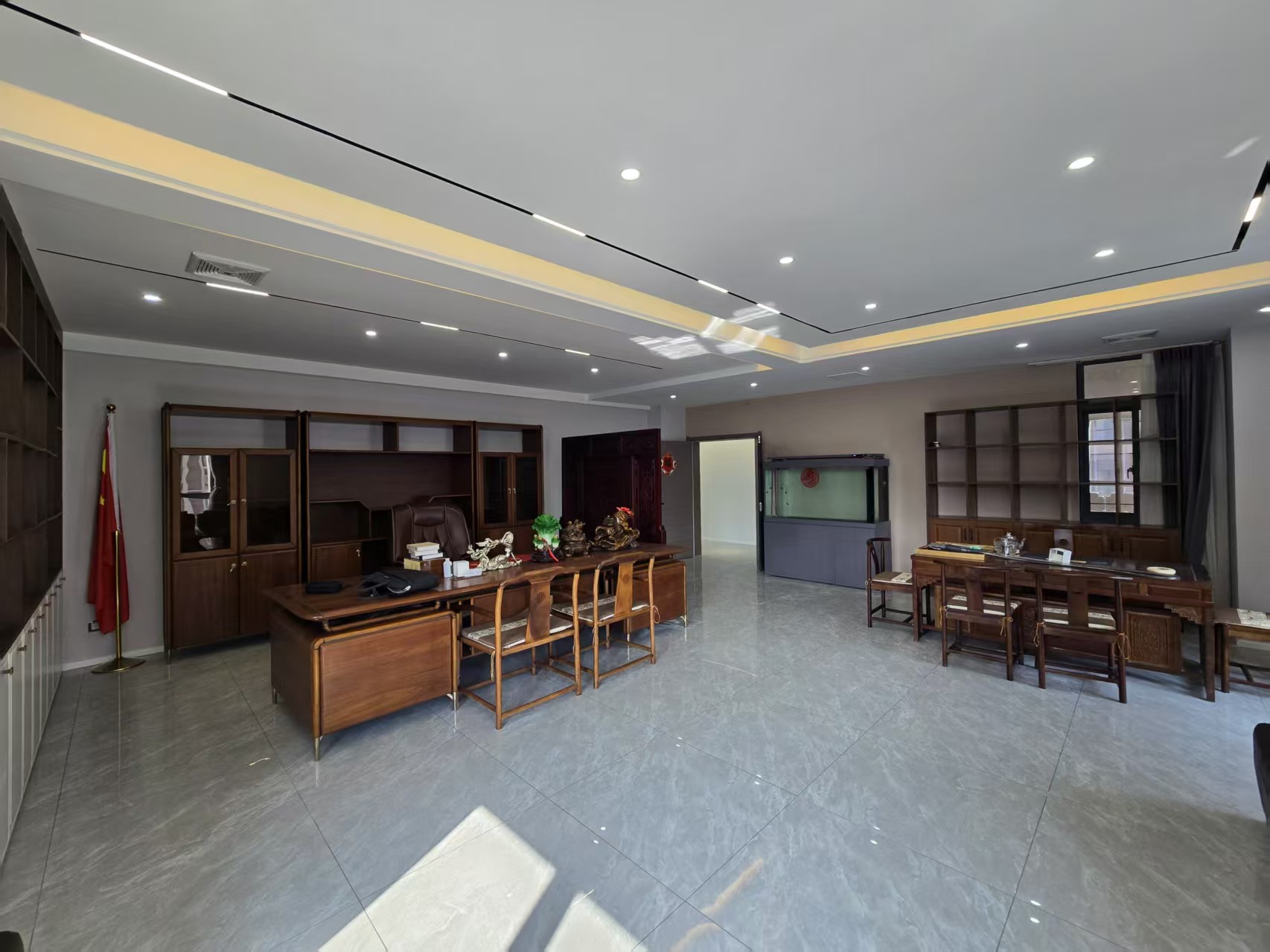 环宇国际5号楼500平可租可售